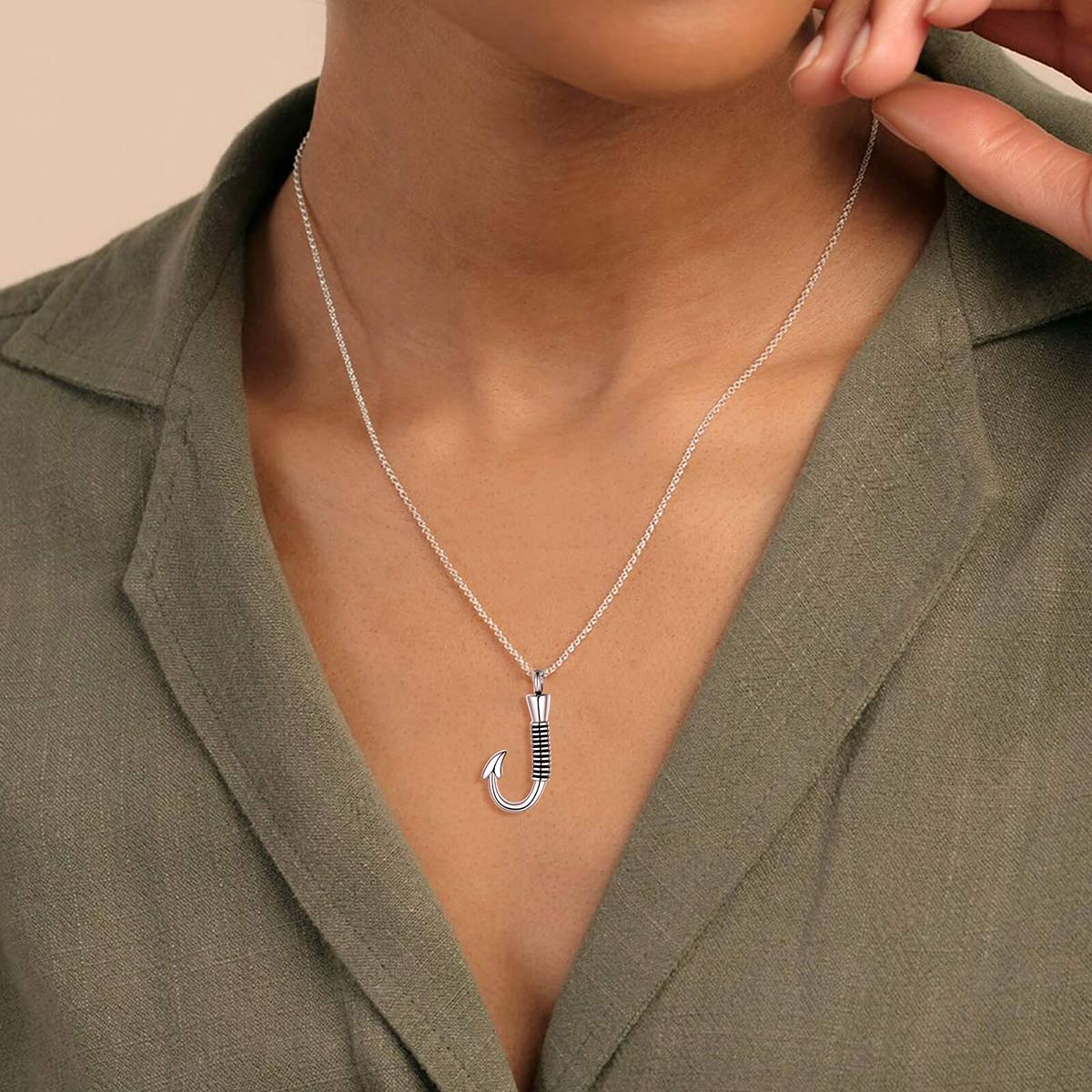 Fish Wire Necklace – Fit Super-Humain